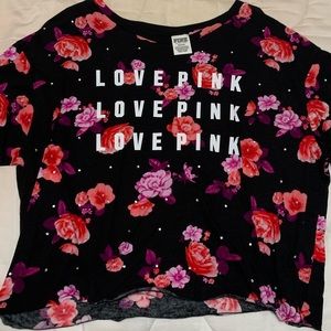 VS PINK CROP TOP